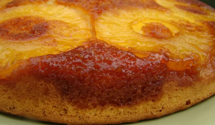 Pineapple cake