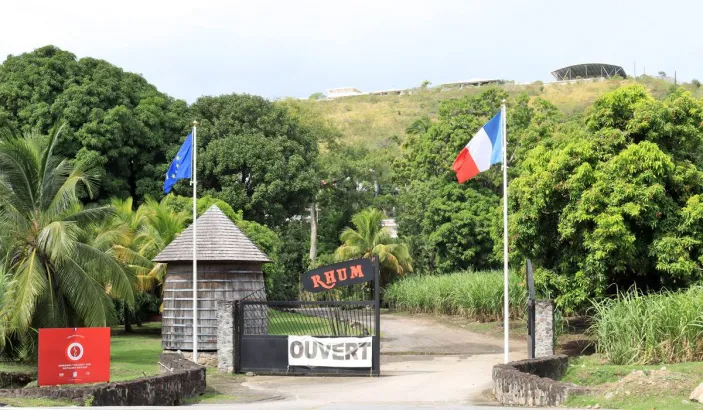 Entree de la distillerie